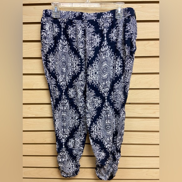 DESIGN LAB FASHIONABLE COMFORTABLE WOMEN SLEEPWEAR PANTS SIZE LARGE - Picture 3 of 4